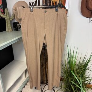 Under Armour | Mens khaki pants | 40/32
